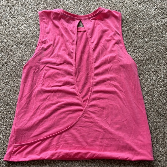 Athleta Active Top - Picture 2 of 4